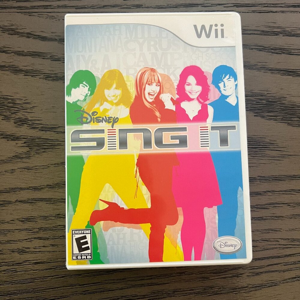 Disney Sing It High School Musical 3: Senior Year (Nintendo Wii, 2009)